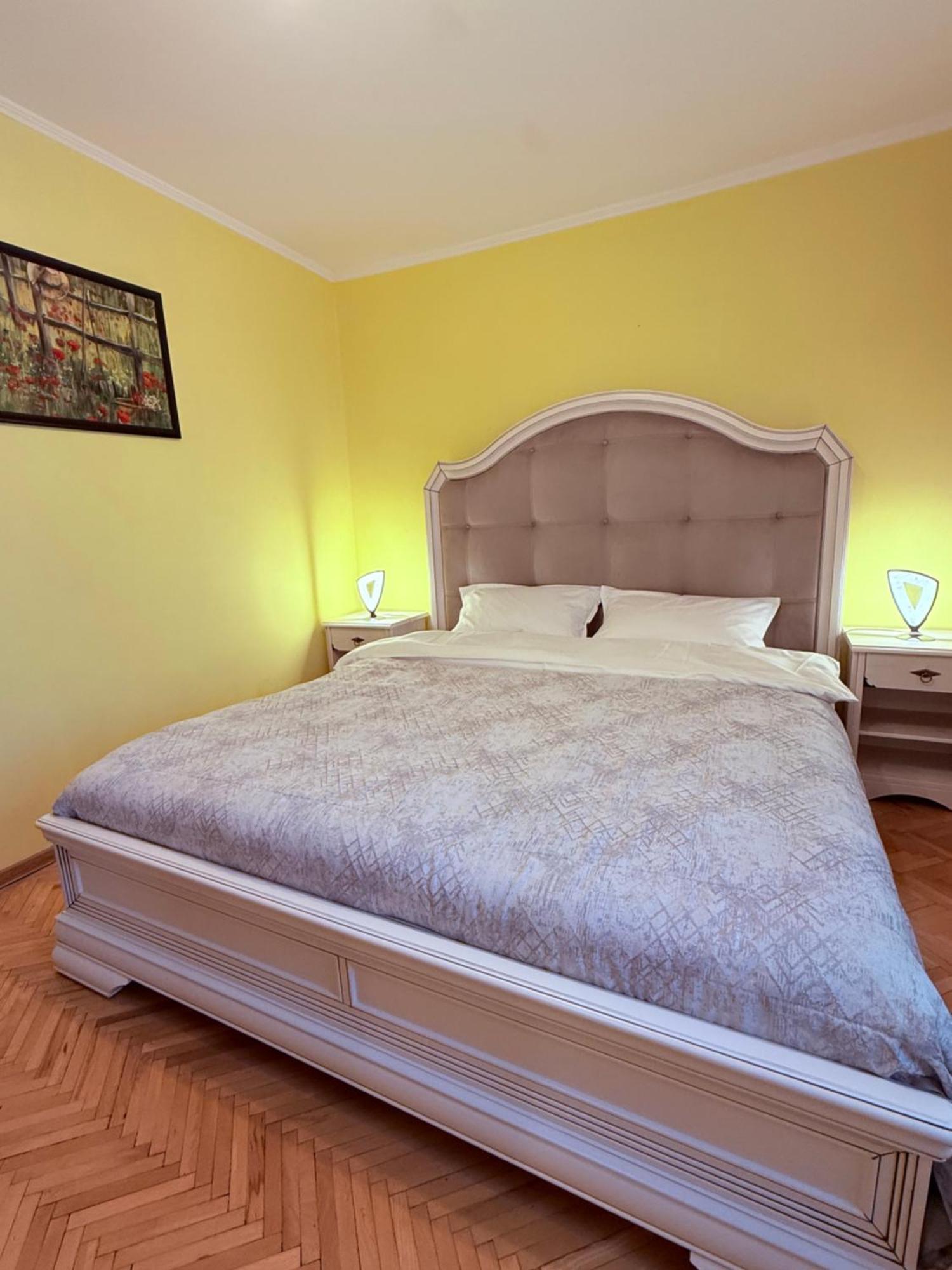 Apartment Palace Of Parliament Bucureşti Eksteriør bilde